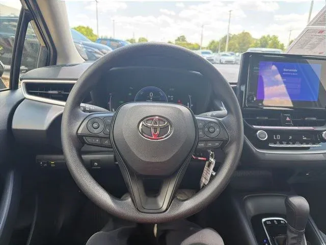 2026 Toyota Corolla Hybrid LE thumbnail 32