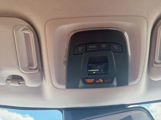 2026 Toyota Corolla Hybrid LE thumbnail 47