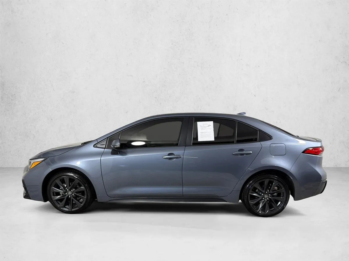 2026 Toyota Corolla Hybrid SE thumbnail 6