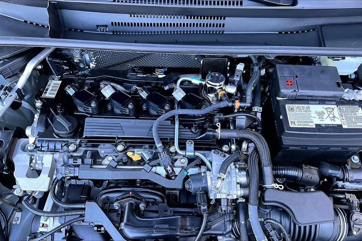 2026 Toyota Corolla LE thumbnail 33