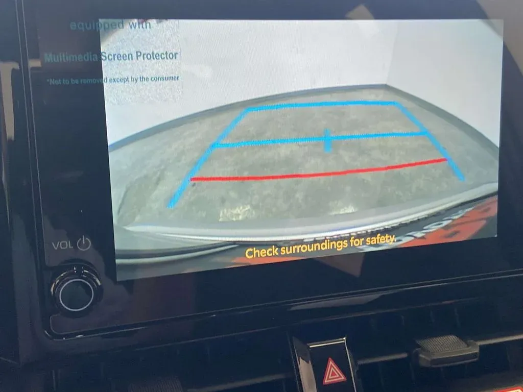 2026 Toyota Corolla LE thumbnail 23