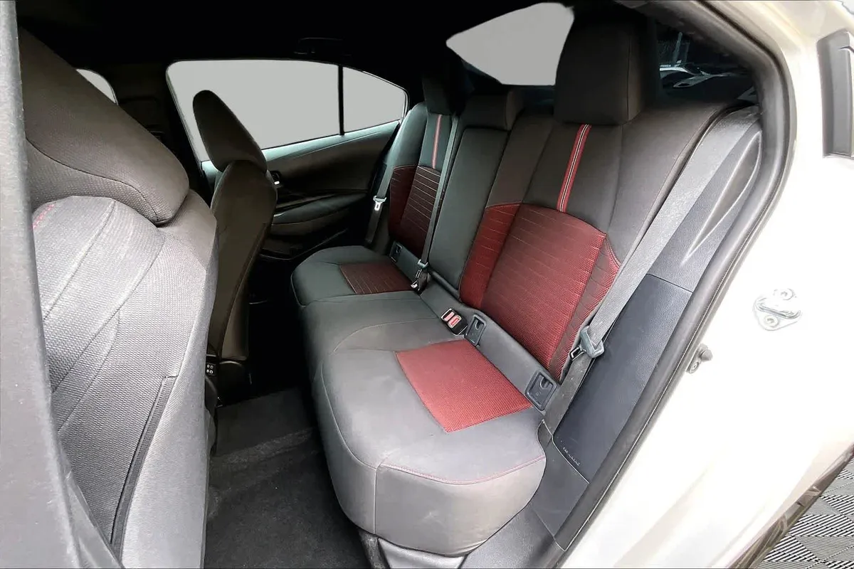 2026 Toyota Corolla SE thumbnail 20