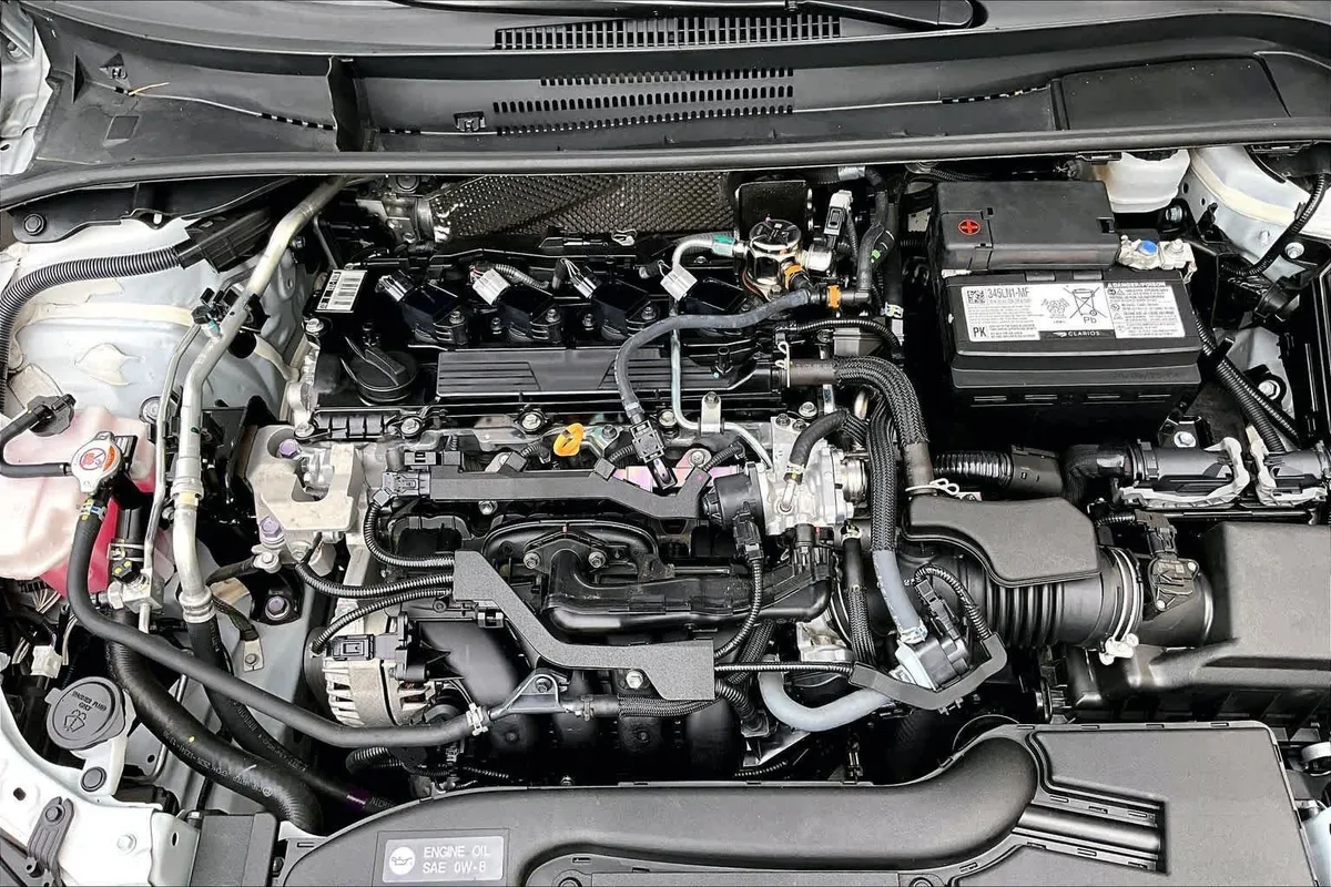 2026 Toyota Corolla SE thumbnail 31