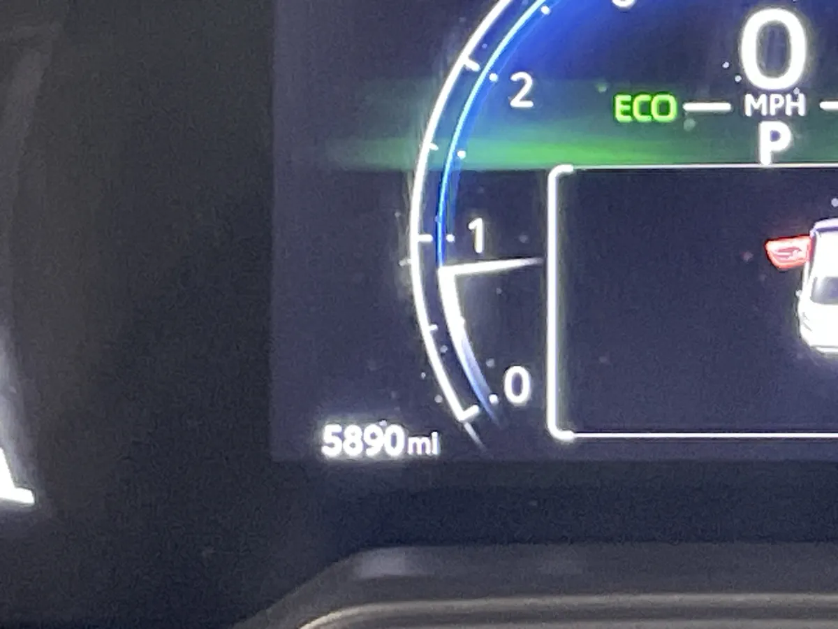 2026 Toyota Corolla SE thumbnail 22