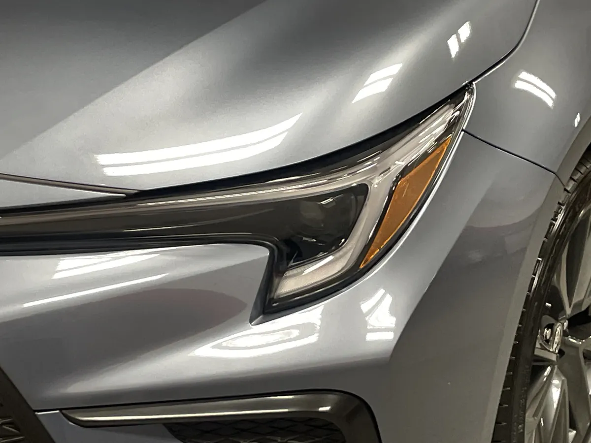 2026 Toyota Corolla SE thumbnail 6