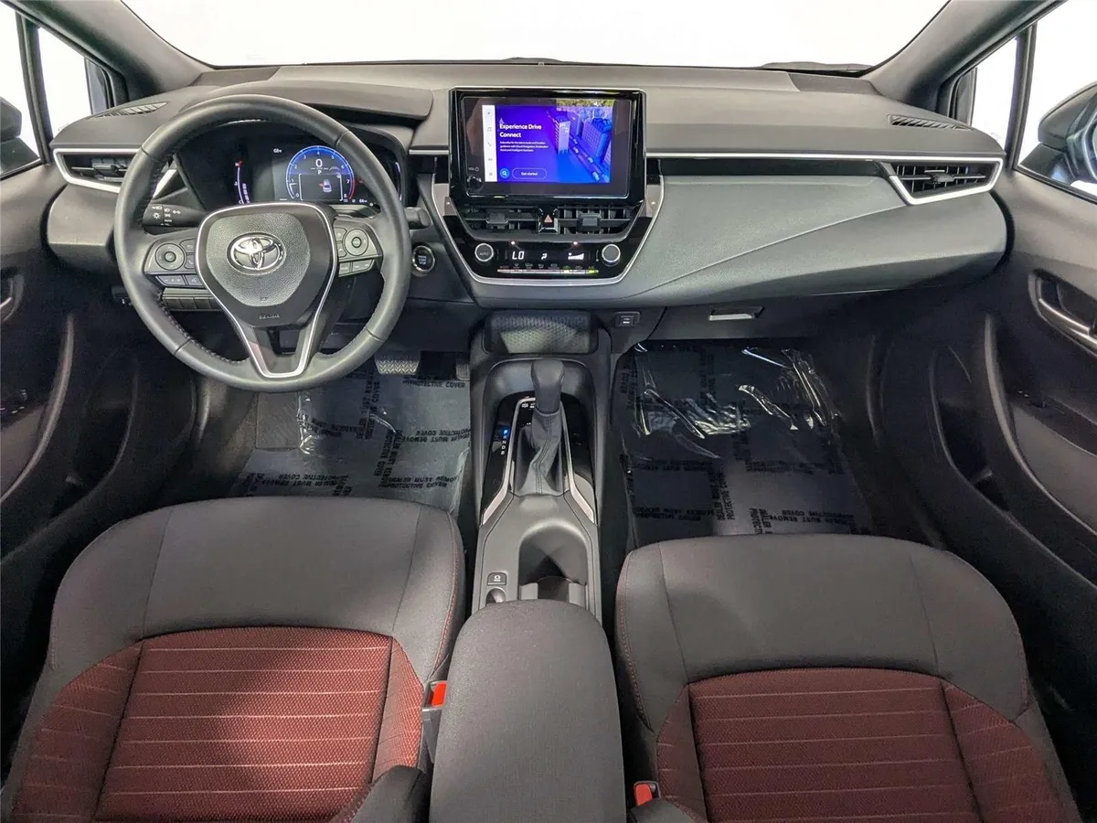2026 Toyota Corolla SE thumbnail 35