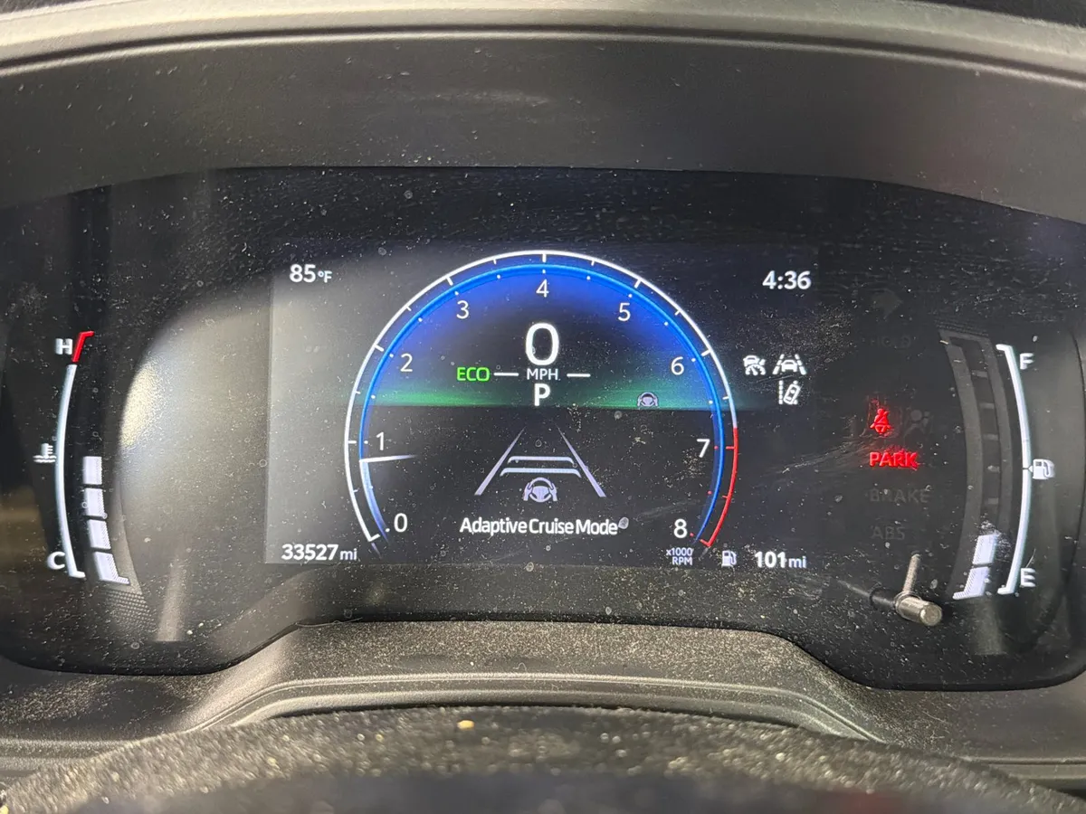 2026 Toyota Corolla SE thumbnail 26