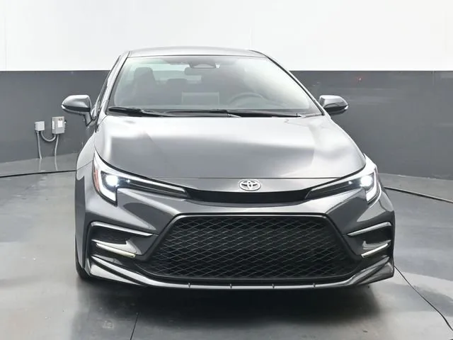 2026 Toyota Corolla SE thumbnail 18