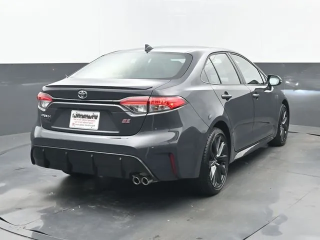 2026 Toyota Corolla SE thumbnail 19