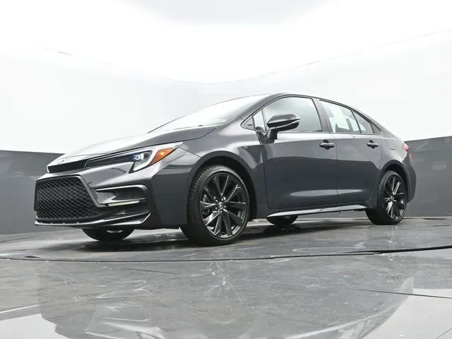 2026 Toyota Corolla SE thumbnail 25