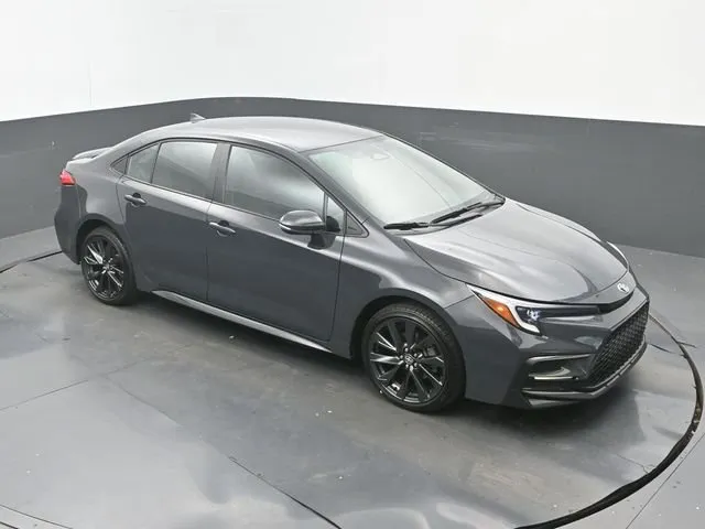2026 Toyota Corolla SE thumbnail 26
