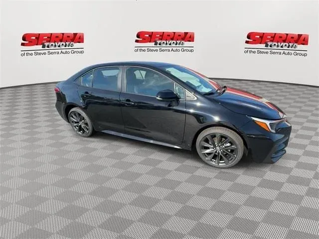 2026 Toyota Corolla XSE thumbnail 3