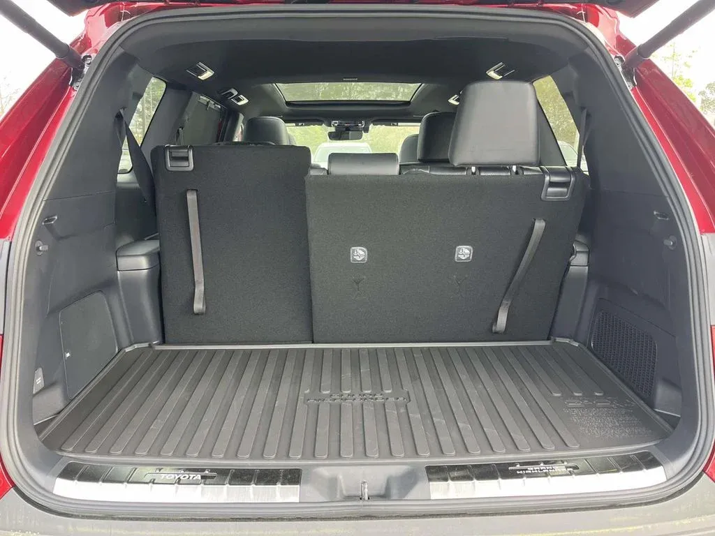 2026 Toyota Grand Highlander Hybrid MAX Limited thumbnail 7