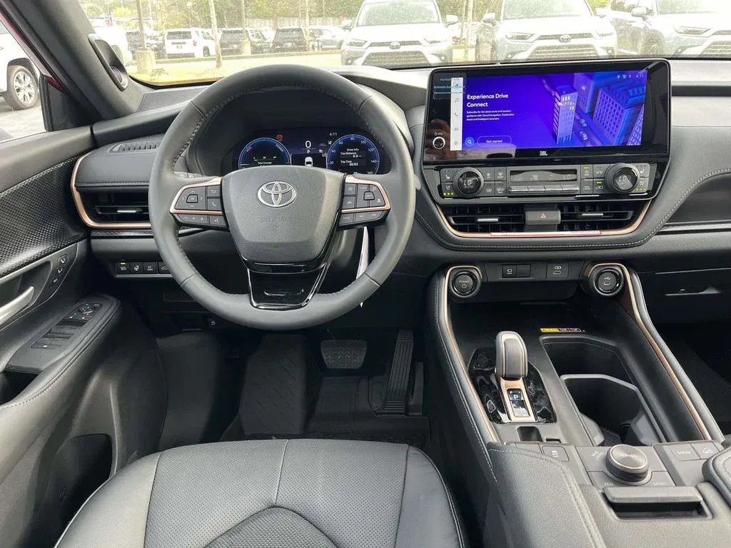 2026 Toyota Grand Highlander Hybrid MAX Limited thumbnail 8