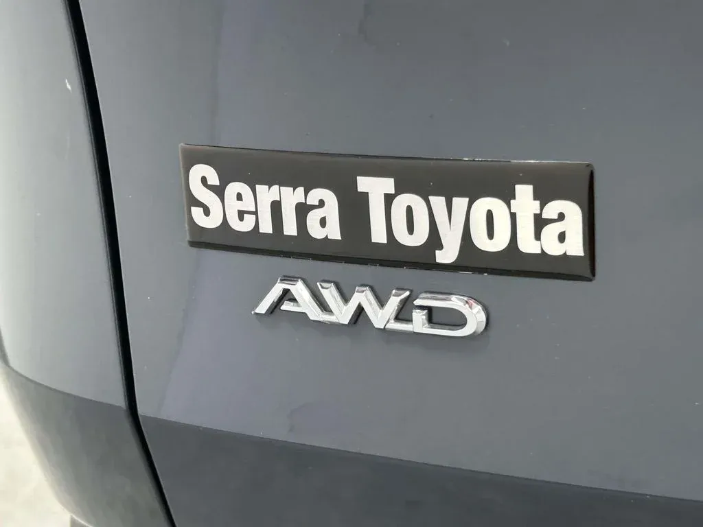 2026 Toyota Grand Highlander Limited thumbnail 10