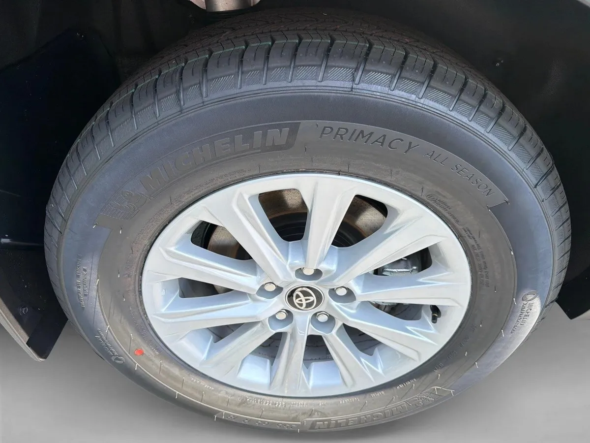 2026 Toyota Grand Highlander XLE thumbnail 17