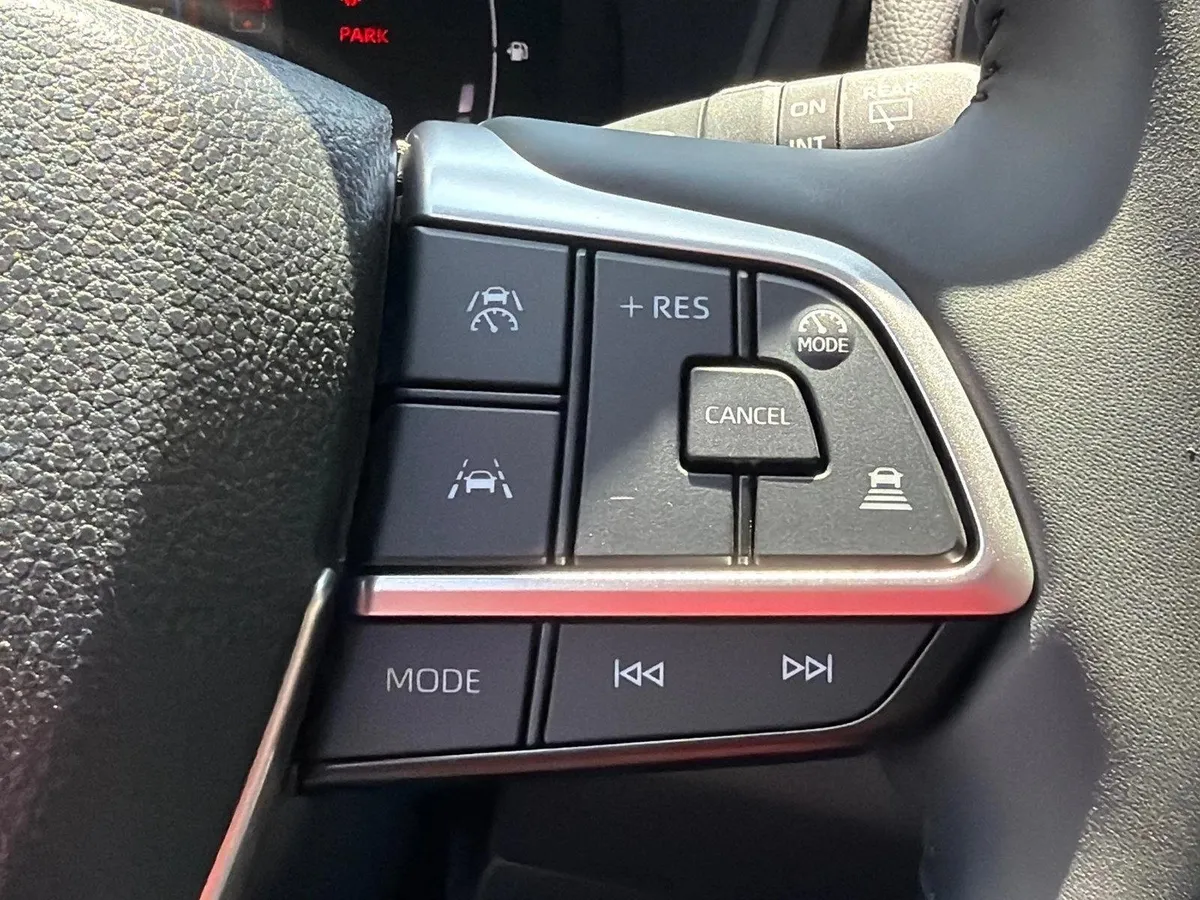 2026 Toyota Grand Highlander XLE thumbnail 26