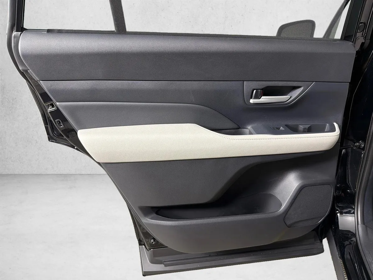 2026 Toyota Grand Highlander XLE thumbnail 22