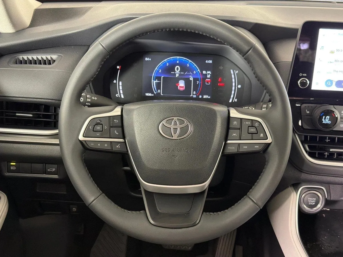 2026 Toyota Grand Highlander XLE thumbnail 24