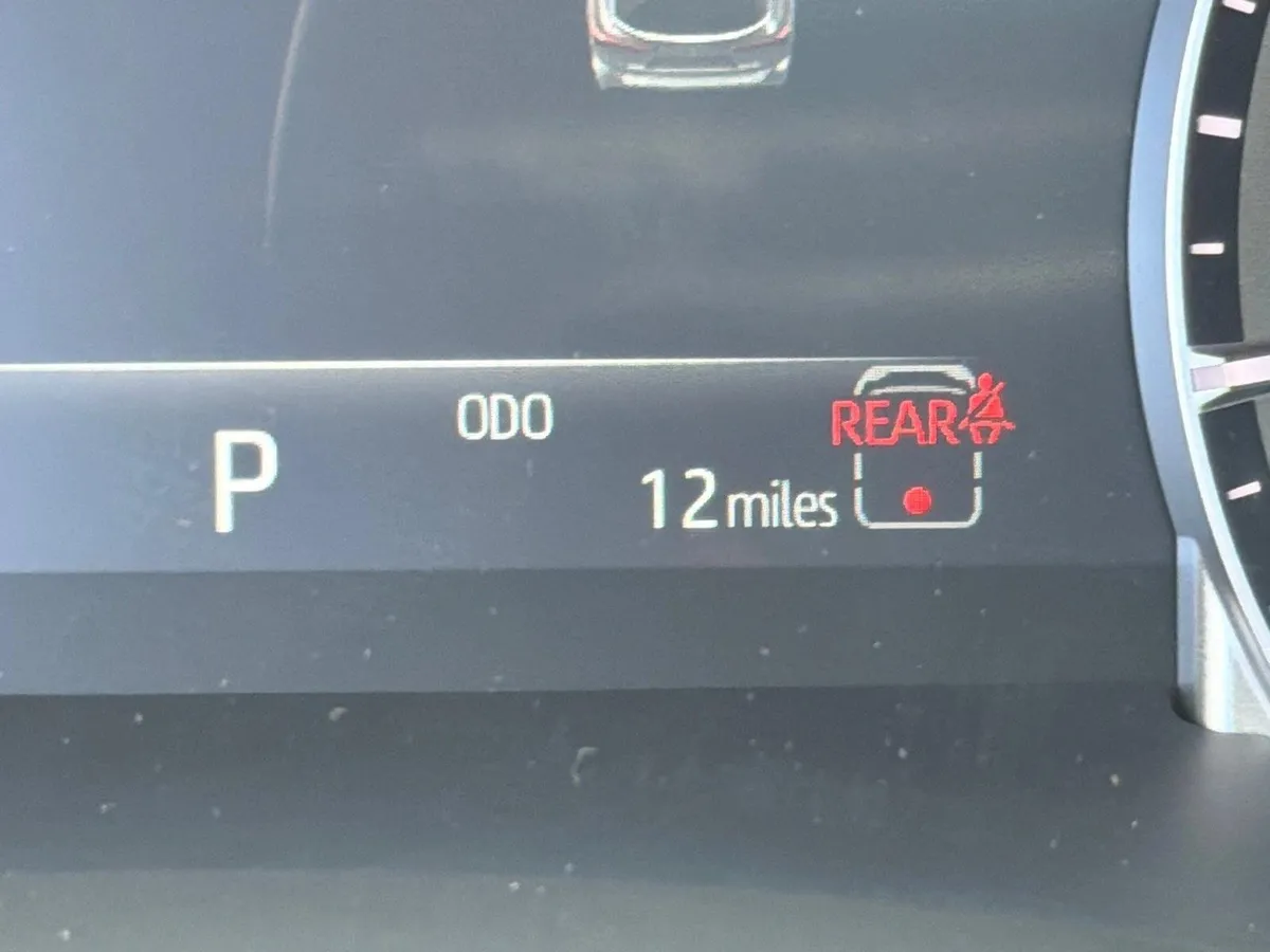 2026 Toyota Highlander Hybrid XLE thumbnail 28
