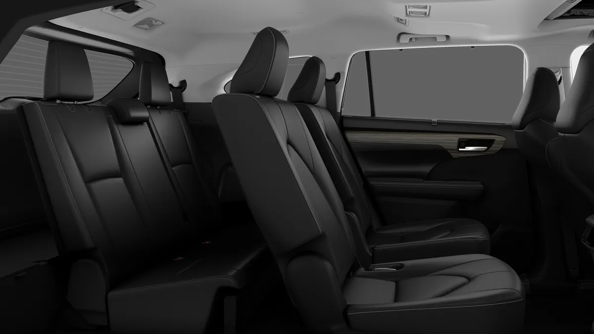2026 Toyota Highlander Limited thumbnail 43
