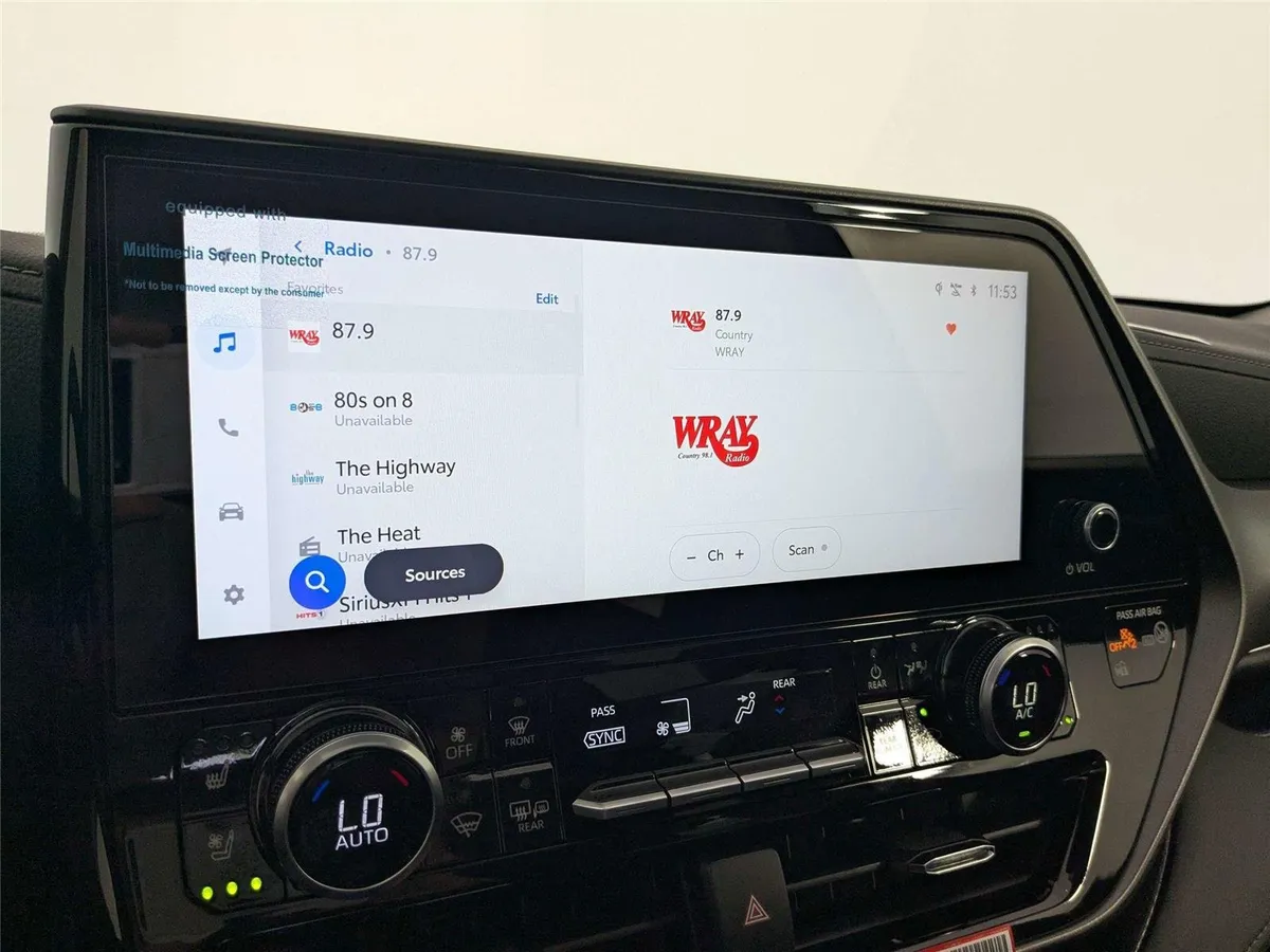 2026 Toyota Highlander Limited thumbnail 59