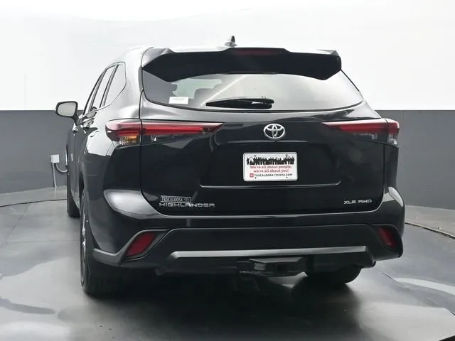2026 Toyota Highlander XLE thumbnail 21