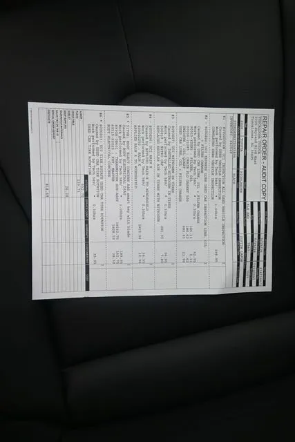 2026 Toyota Highlander XLE thumbnail 4