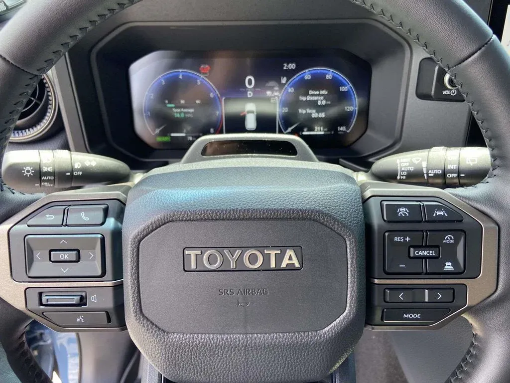 2026 Toyota Land Cruiser Base thumbnail 29