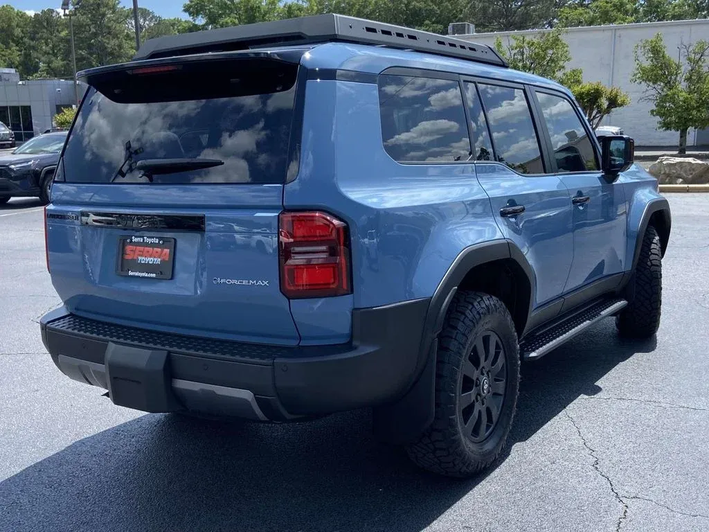 2026 Toyota Land Cruiser Base thumbnail 3