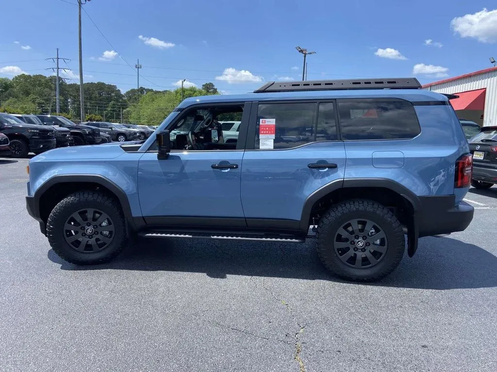 2026 Toyota Land Cruiser Base thumbnail 6
