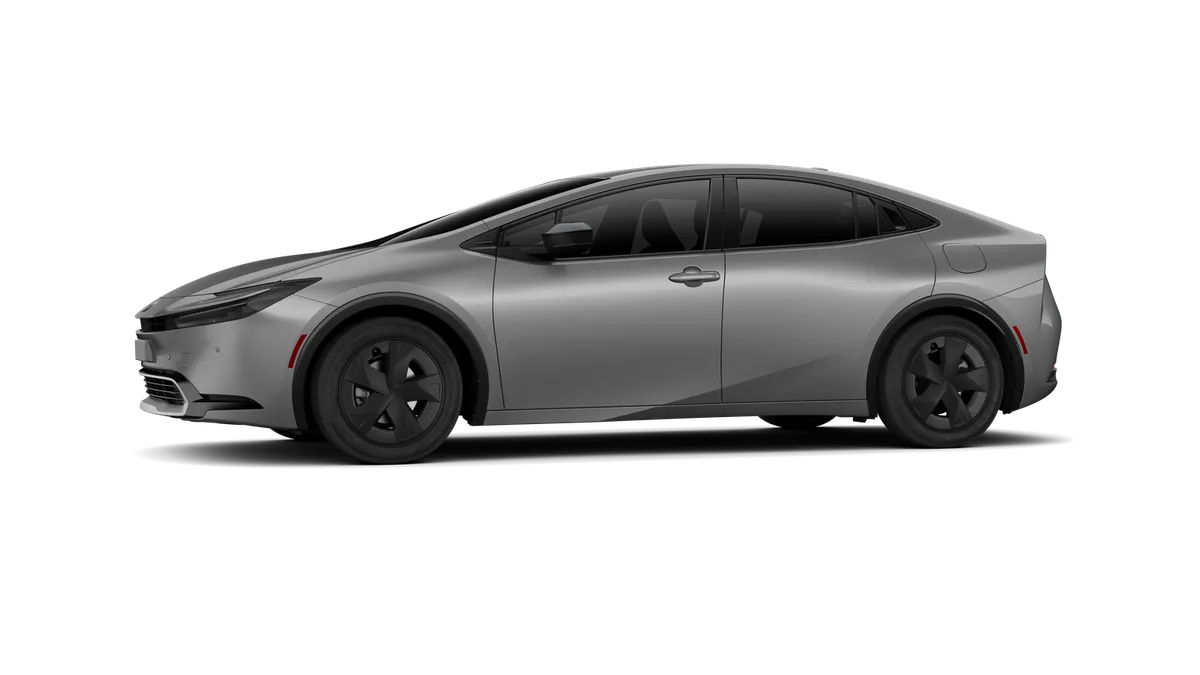 2026 Toyota Prius Plug-In Hybrid SE thumbnail 59