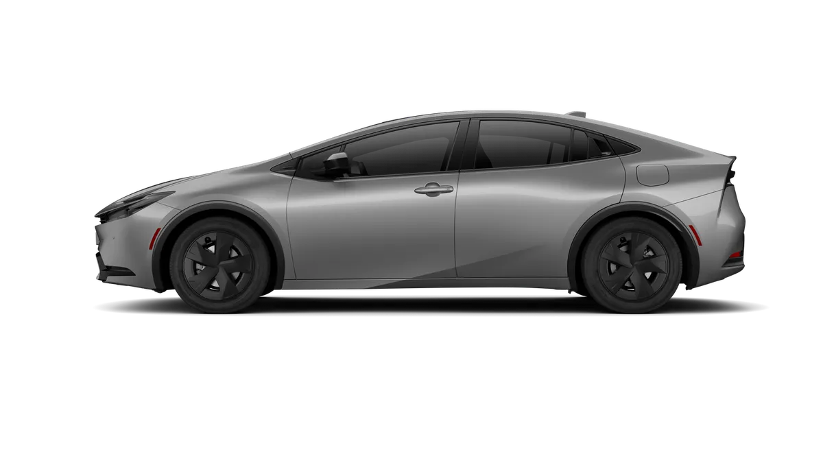 2026 Toyota Prius Plug-In Hybrid SE thumbnail 60