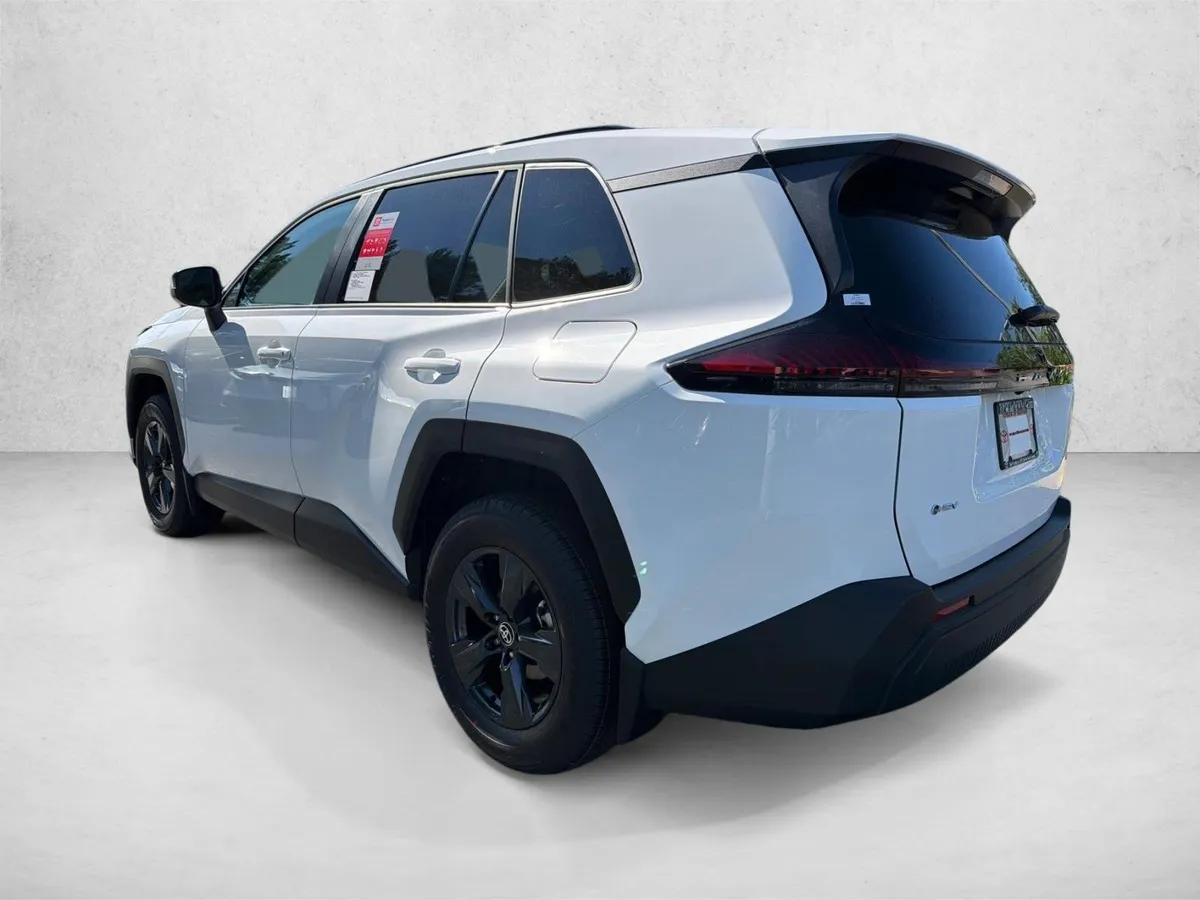 2026 Toyota RAV4 LE thumbnail 5