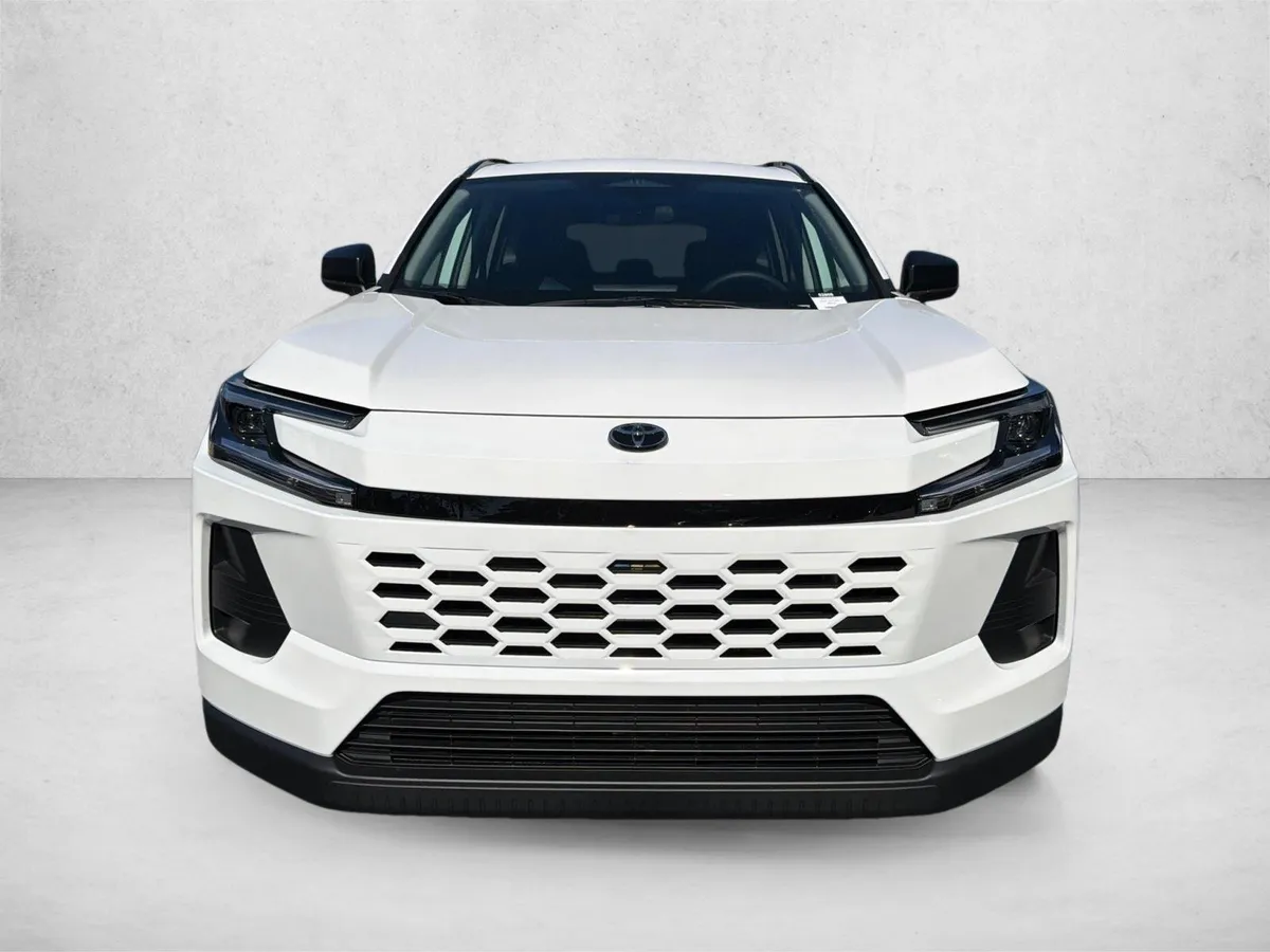 2026 Toyota RAV4 LE thumbnail 8