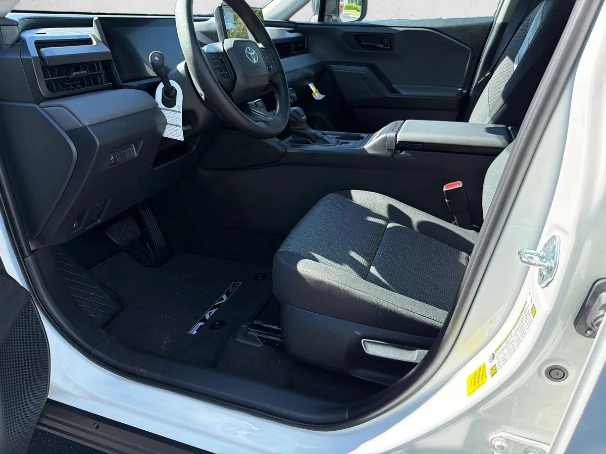 2026 Toyota RAV4 LE thumbnail 9