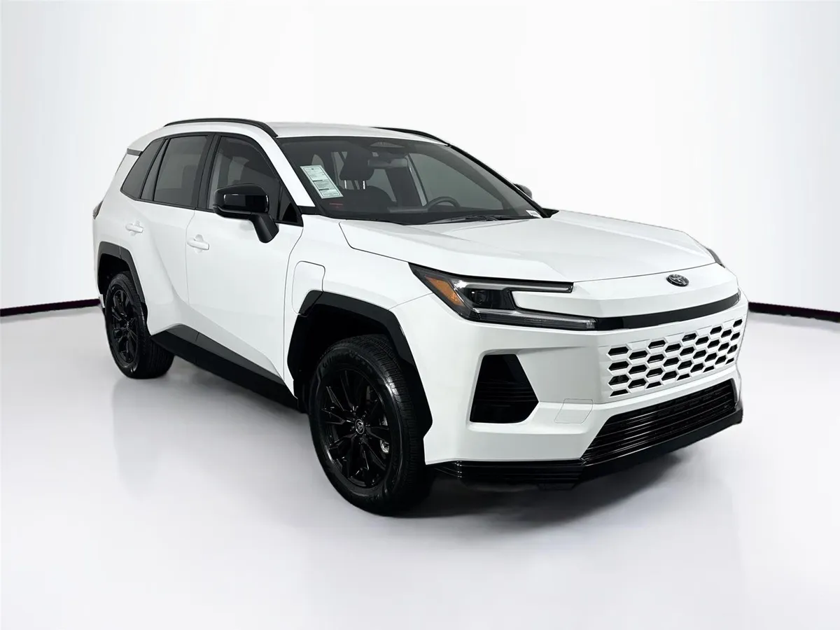 2026 Toyota RAV4 Plug-In Hybrid SE thumbnail 10