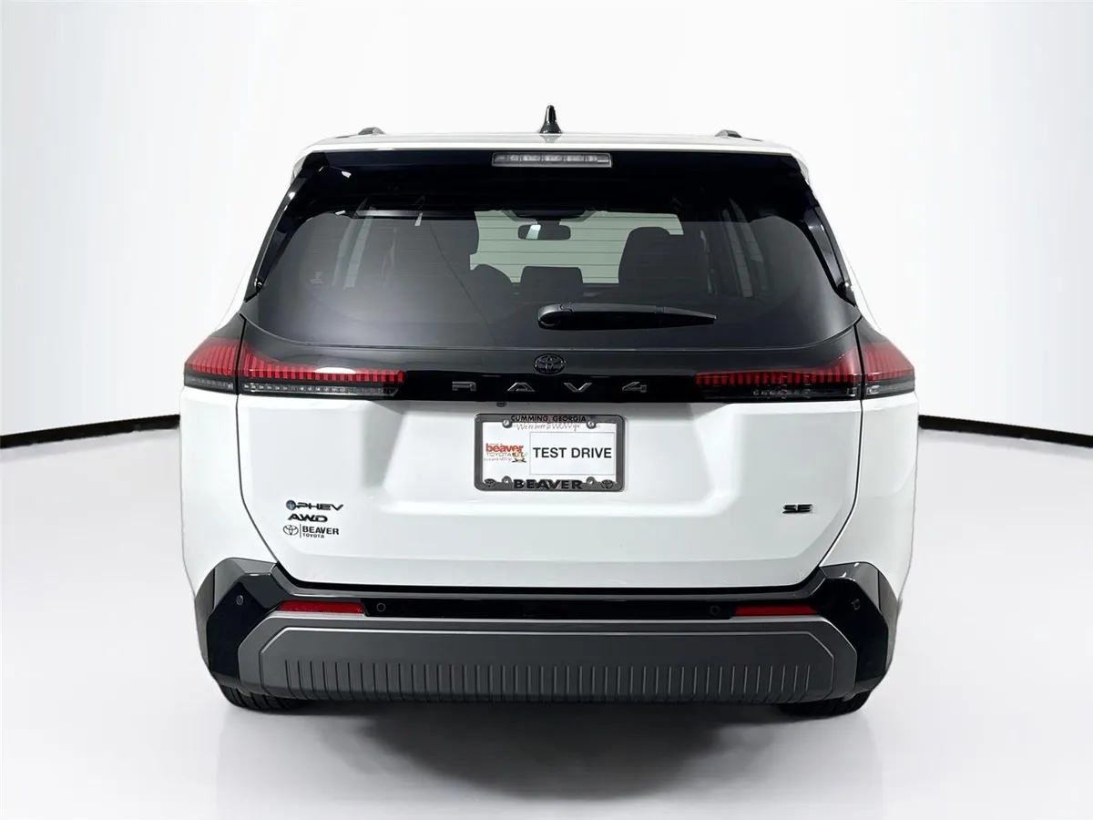 2026 Toyota RAV4 Plug-In Hybrid SE thumbnail 12