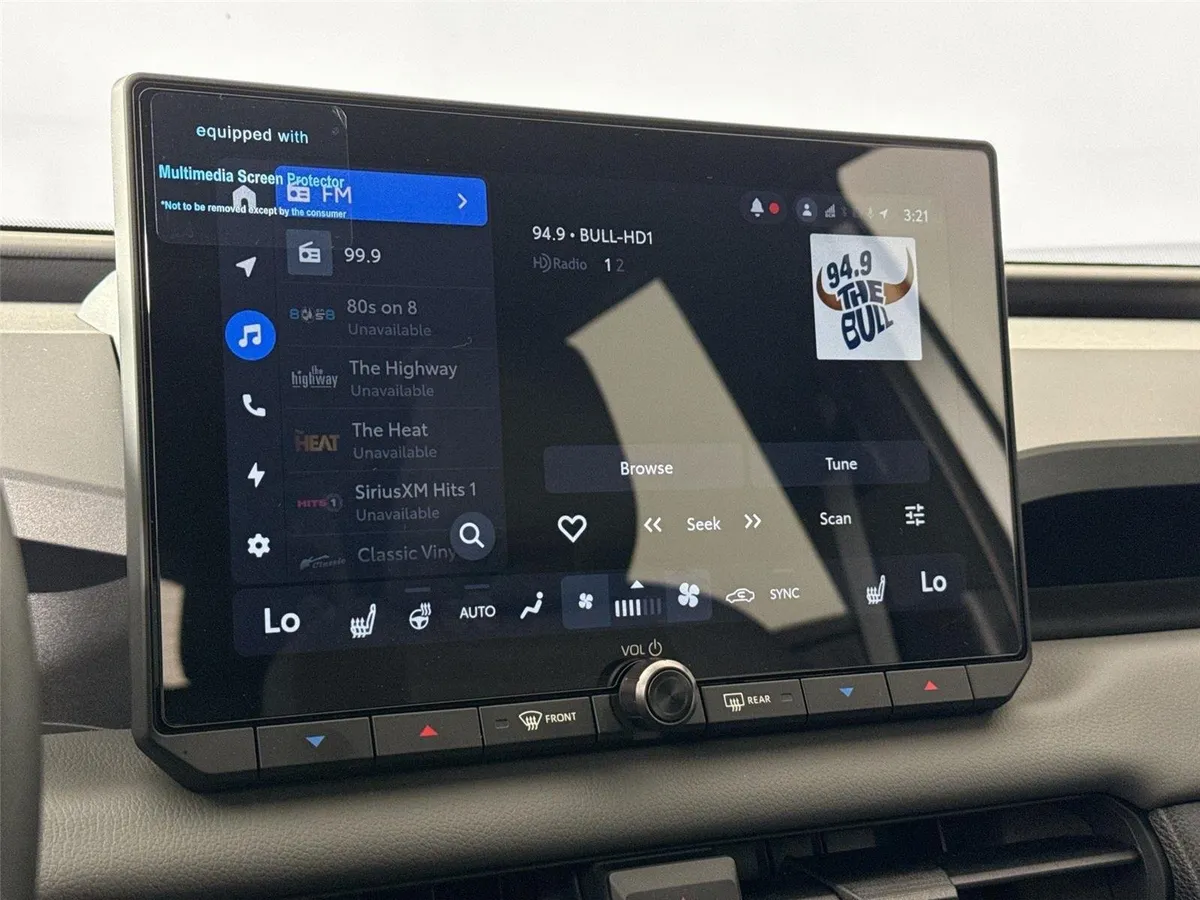 2026 Toyota RAV4 Plug-In Hybrid SE thumbnail 23