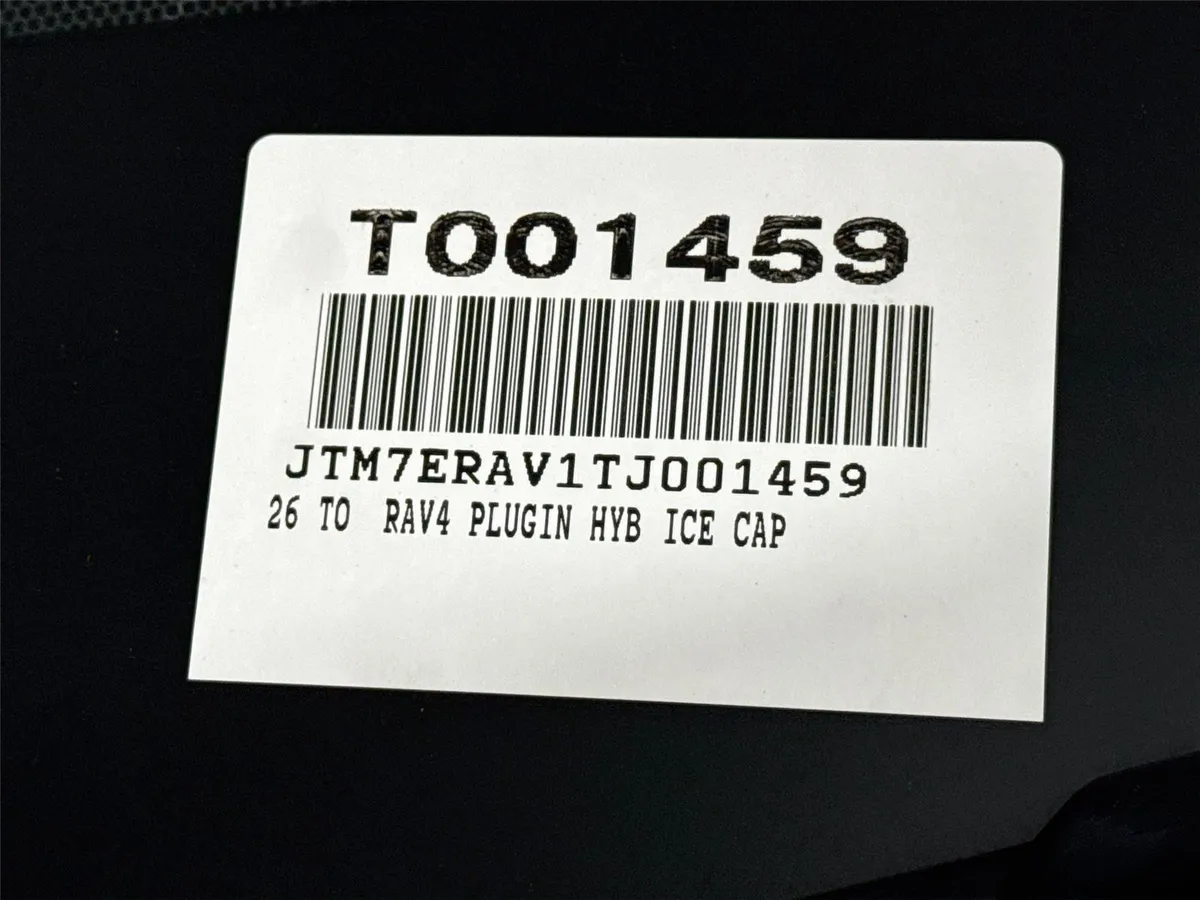 2026 Toyota RAV4 Plug-In Hybrid SE thumbnail 46