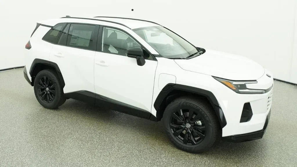 2026 Toyota RAV4 Plug-In Hybrid SE thumbnail 57