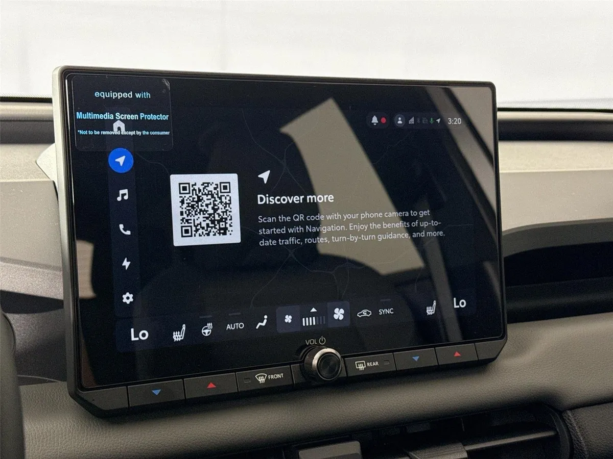 2026 Toyota RAV4 Plug-In Hybrid SE thumbnail 7