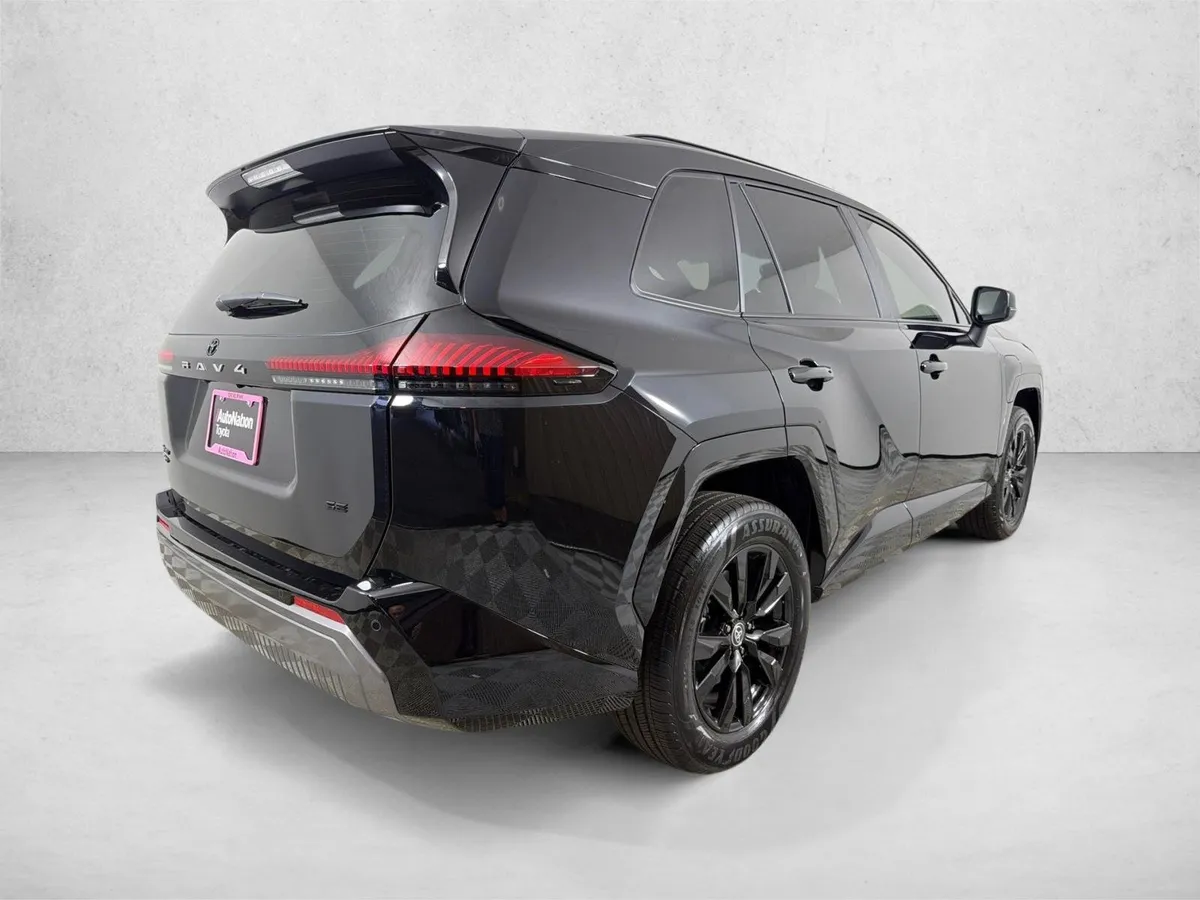 2026 Toyota RAV4 Plug-In Hybrid SE thumbnail 3