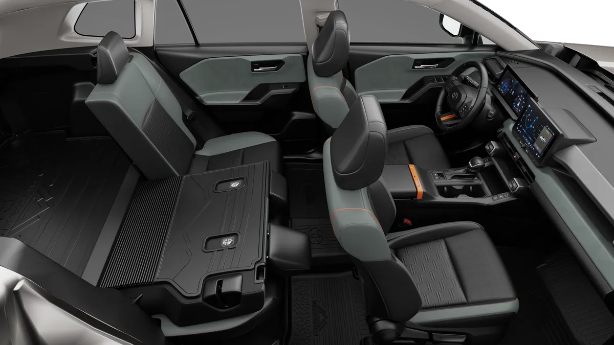 2026 Toyota RAV4 Woodland thumbnail 44