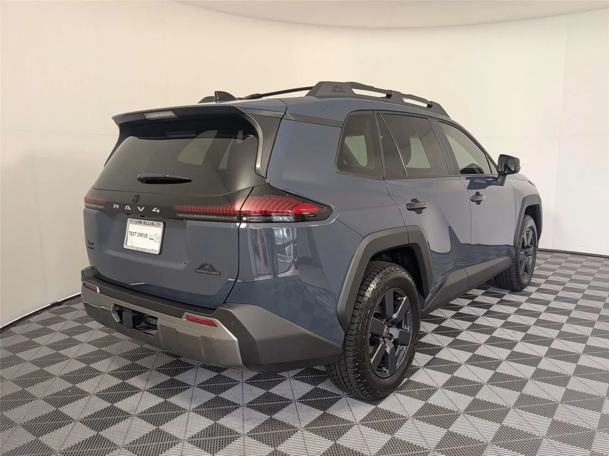 2026 Toyota RAV4 Woodland thumbnail 50