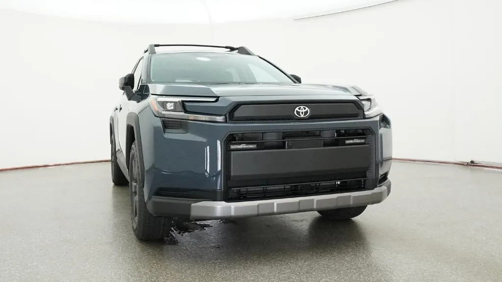 2026 Toyota RAV4 Woodland thumbnail 7