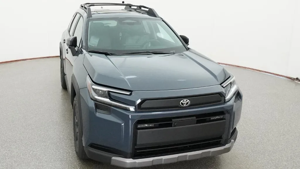 2026 Toyota RAV4 Woodland thumbnail 9