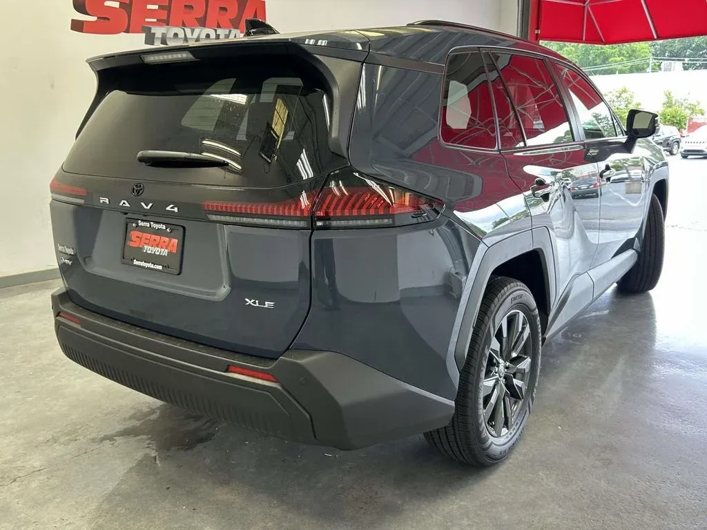 2026 Toyota RAV4 XLE Premium thumbnail 3