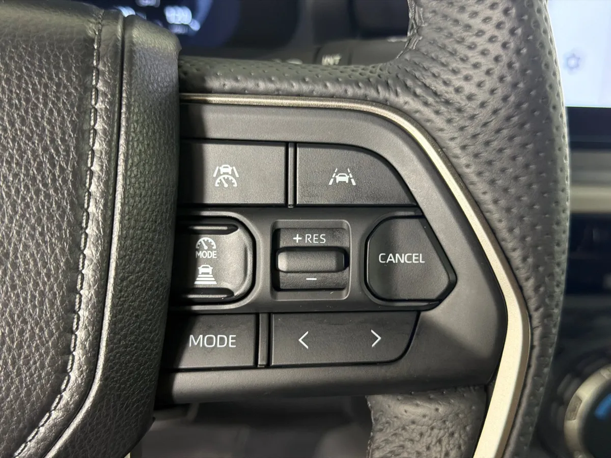 2026 Toyota Tacoma 4WD TRD Sport thumbnail 25