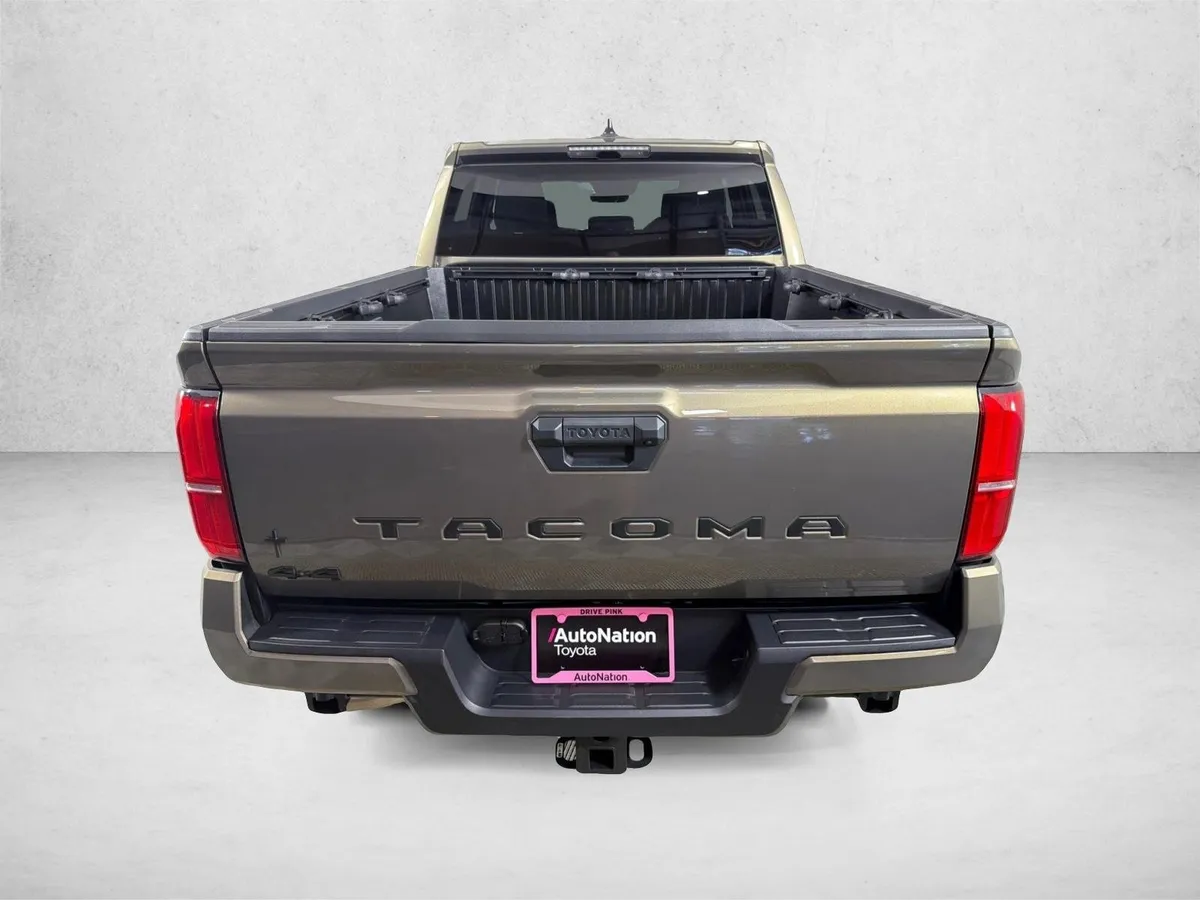 2026 Toyota Tacoma 4WD TRD Sport thumbnail 4